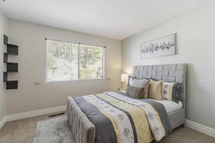 41 Chimney Rock, Oakland, California 94605