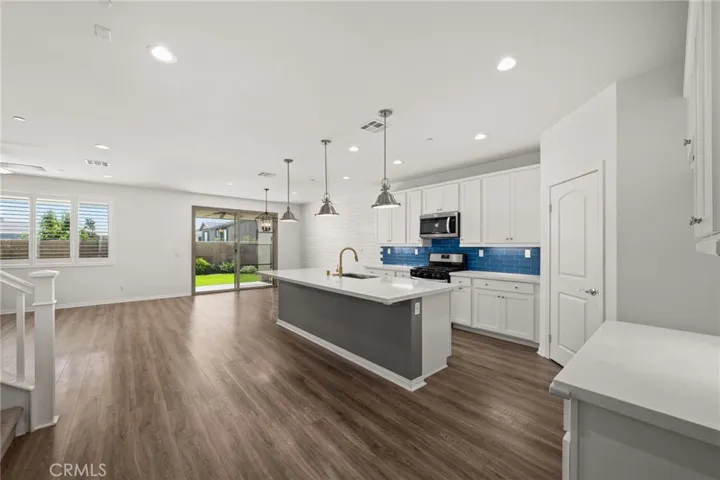 16009 Pitzer Street, Fontana, California 92336