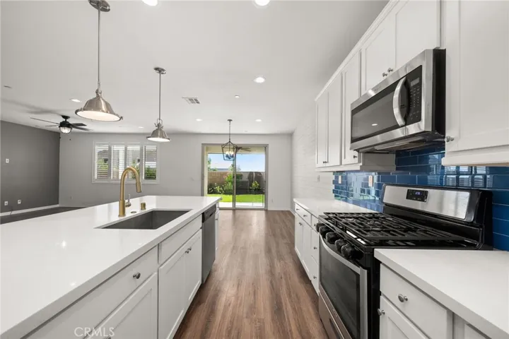 16009 Pitzer Street, Fontana, California 92336