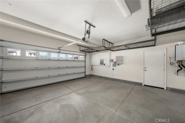 16009 Pitzer Street, Fontana, California 92336