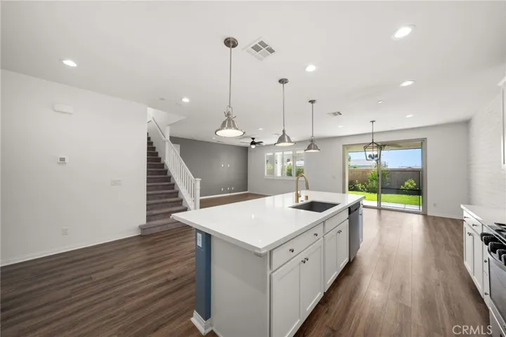 16009 Pitzer Street, Fontana, California 92336