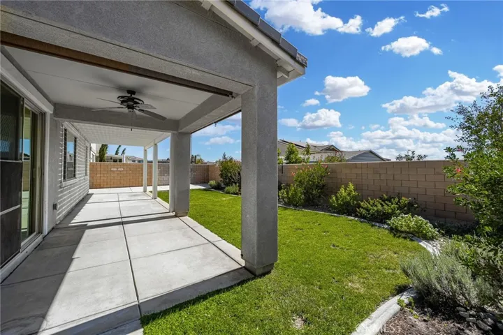 16009 Pitzer Street, Fontana, California 92336