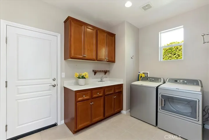 430 Yellowstone, Beaumont, California 92223