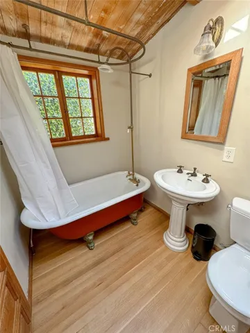 2828 Terry Road, Laguna Beach, California 92651