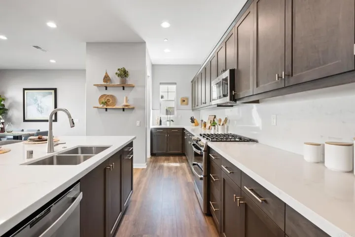 493 Village Greens Way, San Marcos, California 92078