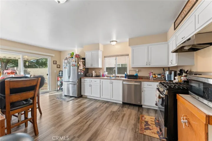 41305 Ladd Court, Hemet, California 92544