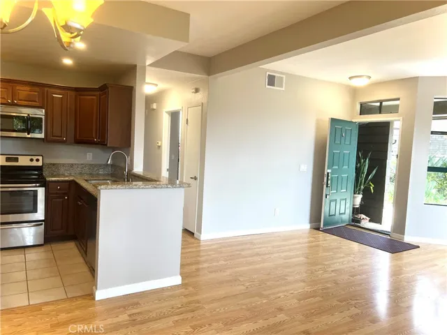 4435 #33 Nobel Drive 33, San Diego, California 92122