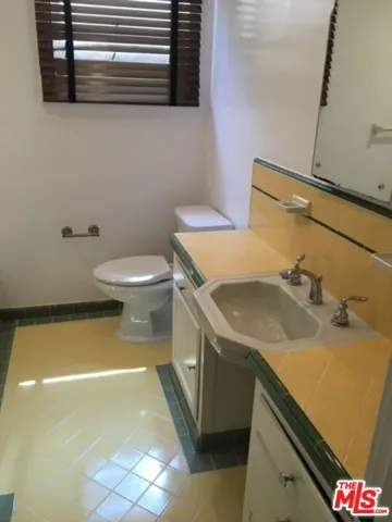 1205 S Ogden Drive 2, Los Angeles, California 90019