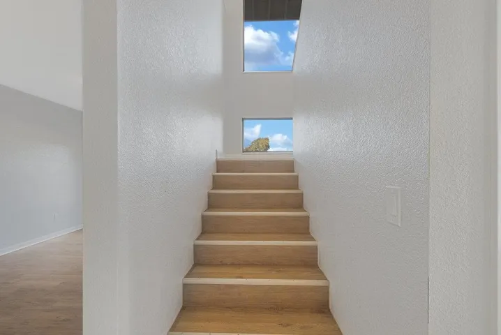 330 Donnas Lane, Hollister, California 95023