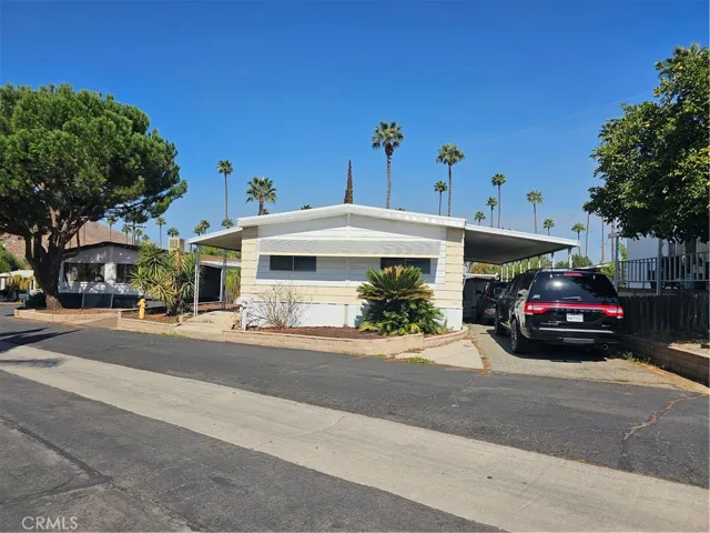 2751 Reche Canyon Road 202, Colton, California 92324