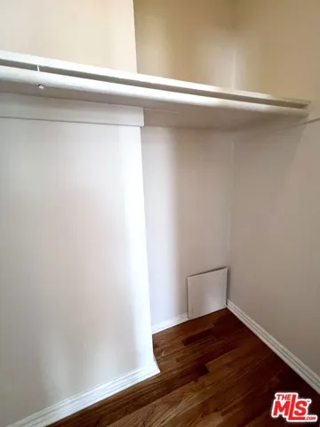 374 S La Jolla Avenue, Los Angeles, California 90048