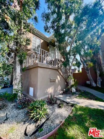 374 S La Jolla Avenue, Los Angeles, California 90048
