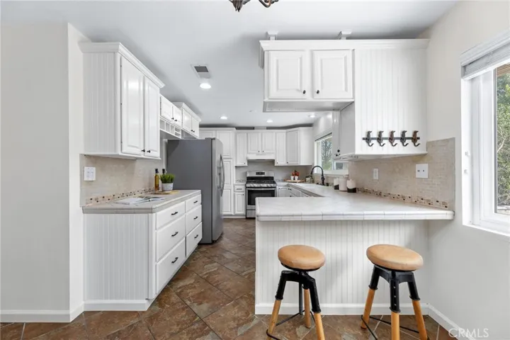 7334 Bothwell Road, Reseda, California 91335