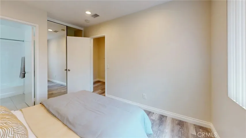 114 Monroe 144, Irvine, California 92620