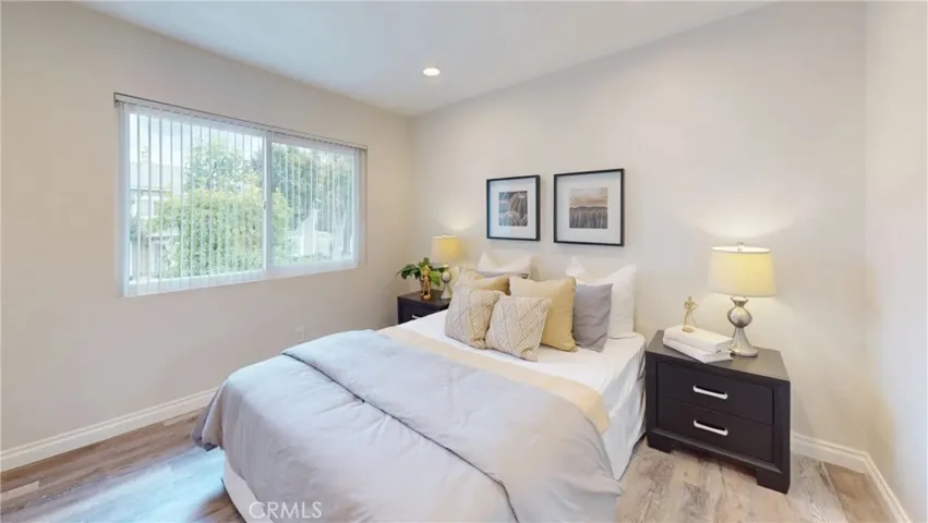 114 Monroe 144, Irvine, California 92620