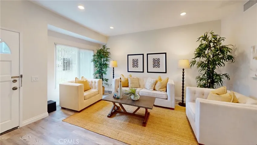 114 Monroe 144, Irvine, California 92620