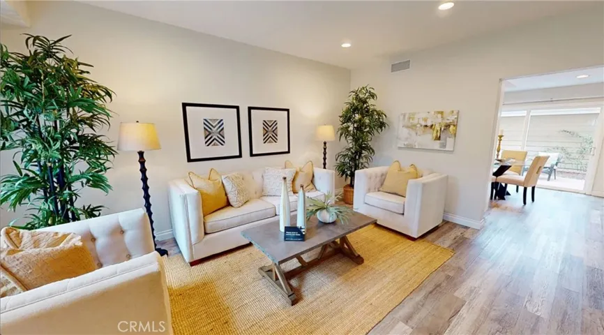 114 Monroe 144, Irvine, California 92620