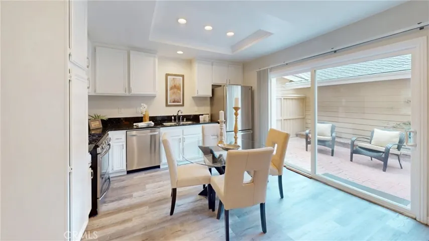 114 Monroe 144, Irvine, California 92620