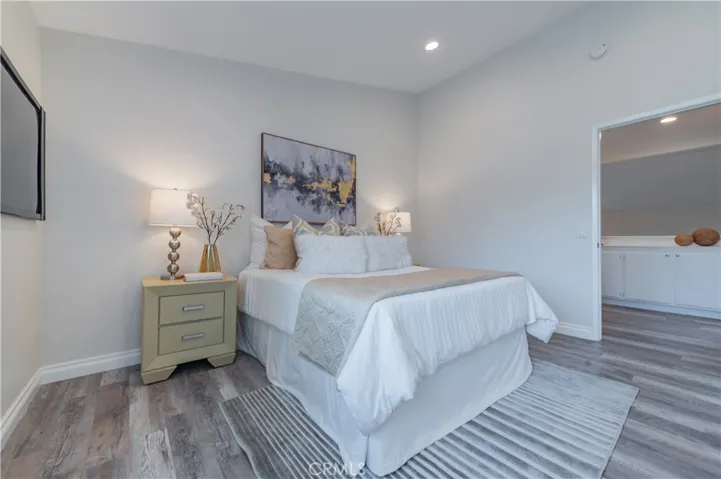 114 Monroe 144, Irvine, California 92620