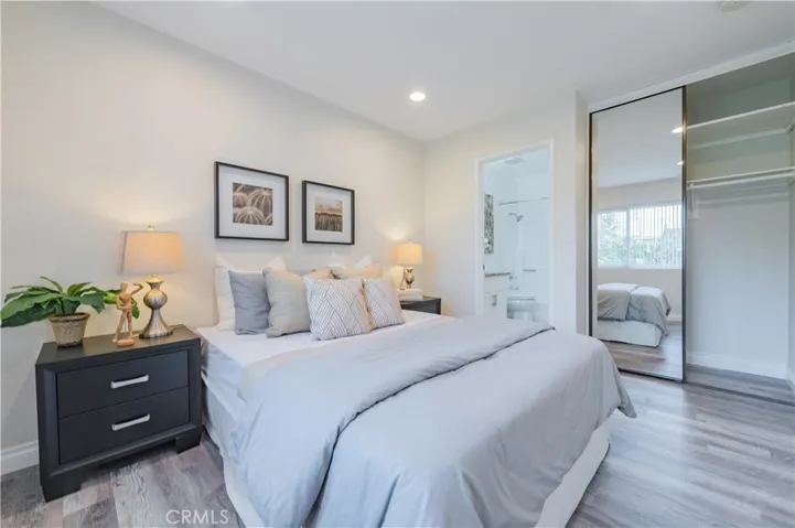 114 Monroe 144, Irvine, California 92620