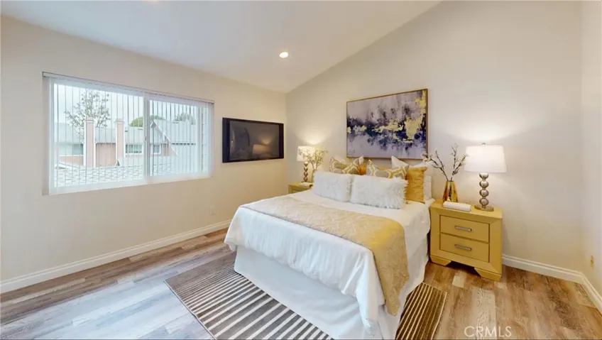 114 Monroe 144, Irvine, California 92620