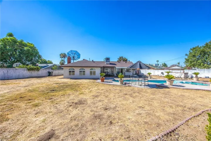 27878 Stratford Street, Highland, California 92346