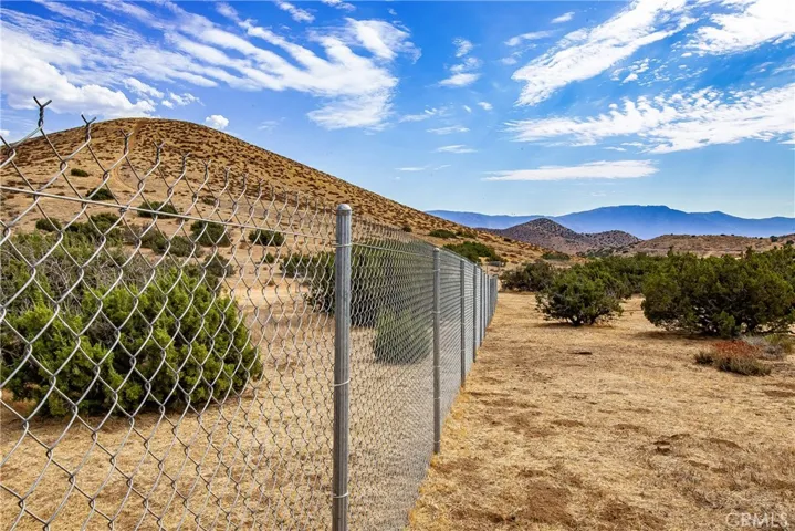 1 Eagle Butte Road, Palmdale, California 93551