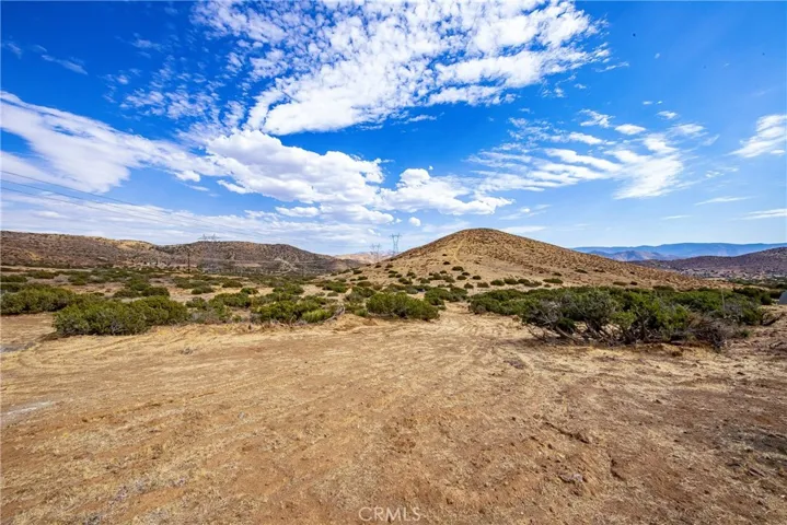 1 Eagle Butte Road, Palmdale, California 93551