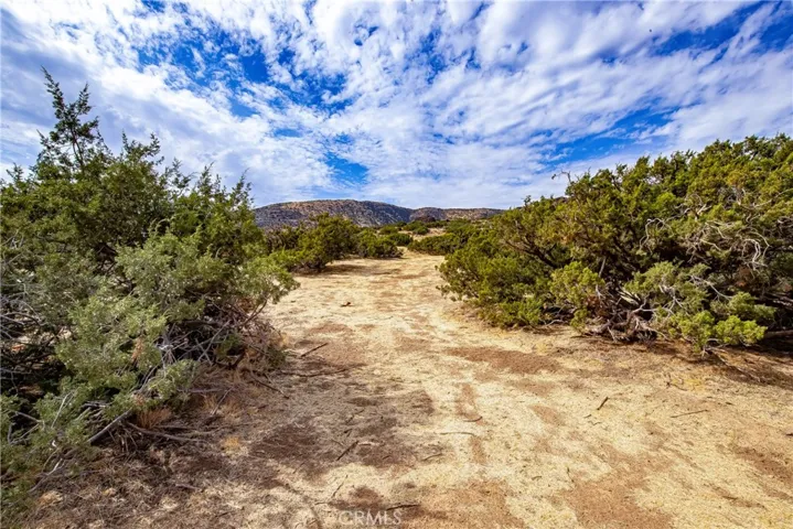 1 Eagle Butte Road, Palmdale, California 93551