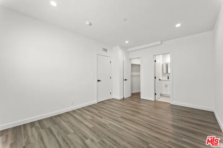 1254 9th Street H, Santa Monica, California 90401