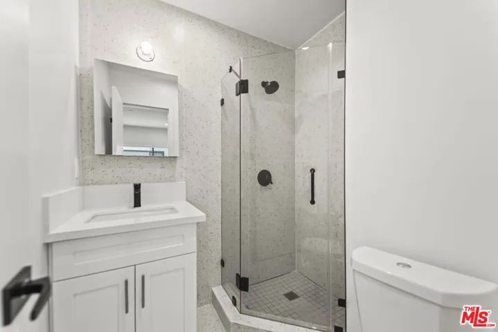 1254 9th Street H, Santa Monica, California 90401