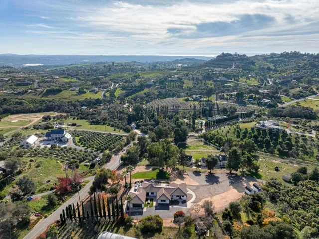 5057 E San Jacinto Cir, Fallbrook, California 92028
