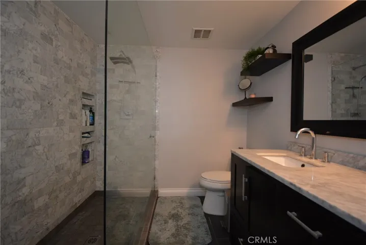 6543 E Camino Vista 2, Anaheim Hills, California 92807