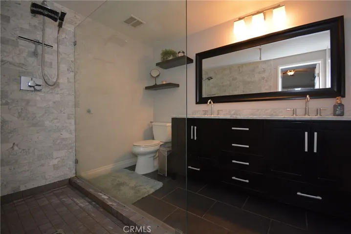 6543 E Camino Vista 2, Anaheim Hills, California 92807