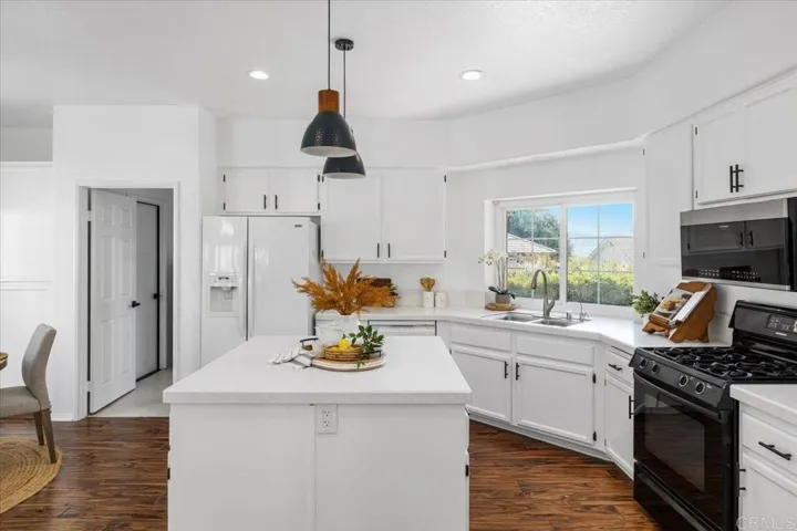 2774 Jody Place, Escondido, California 92027