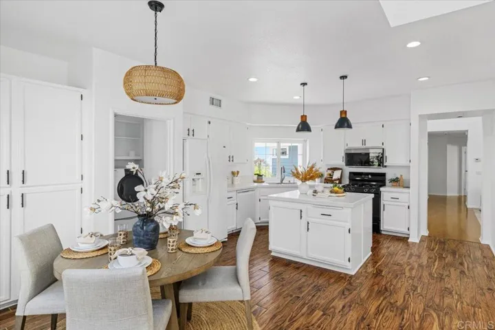 2774 Jody Place, Escondido, California 92027