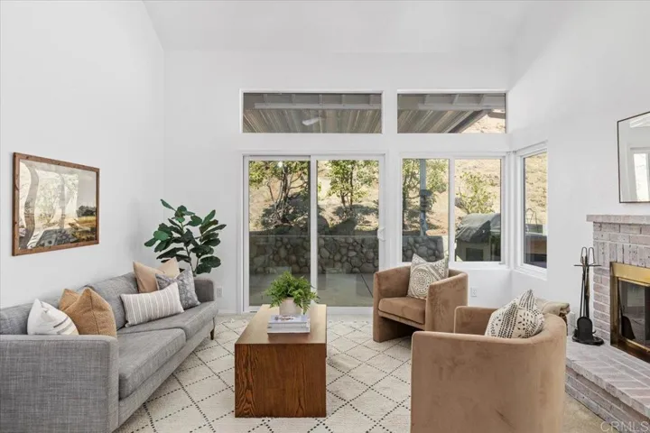 2774 Jody Place, Escondido, California 92027