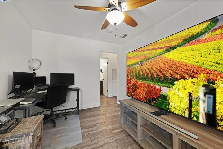 1835 Lone Fox Ct, Tracy, California 95376