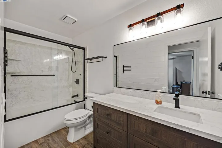 1835 Lone Fox Ct, Tracy, California 95376