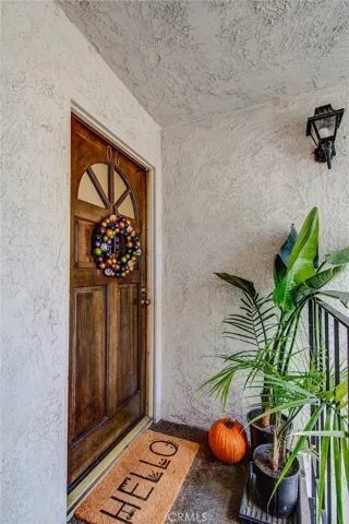 17522 Vandenberg Lane 6, Tustin, California 92780