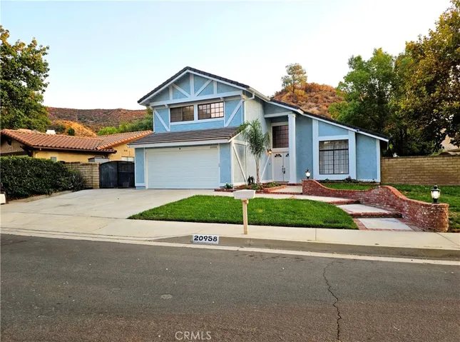 20958 Susan Carole Drive, Saugus, California 91350