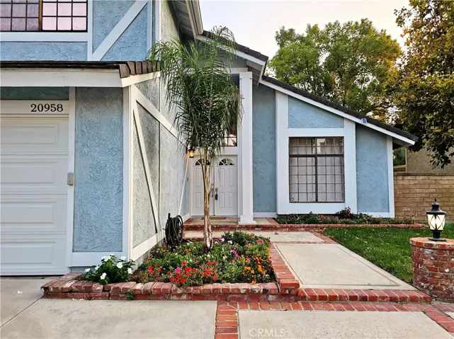 20958 Susan Carole Drive, Saugus, California 91350