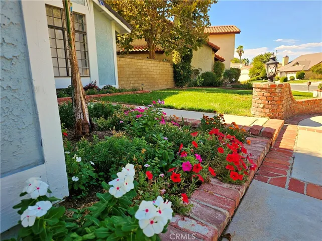 20958 Susan Carole Drive, Saugus, California 91350