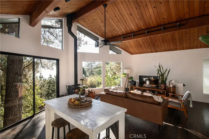 30733 Knoll View Drive, Running Springs, California 92382