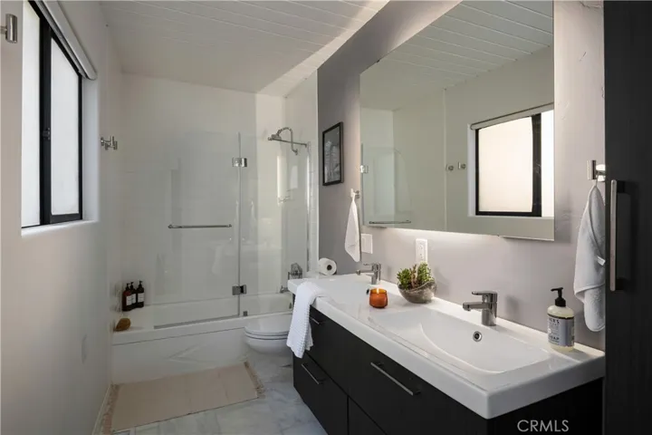 30733 Knoll View Drive, Running Springs, California 92382