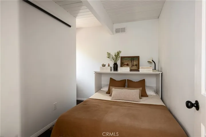 30733 Knoll View Drive, Running Springs, California 92382