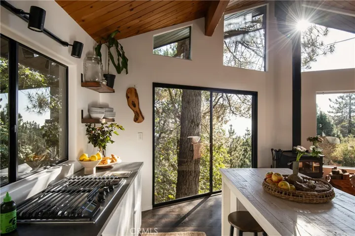 30733 Knoll View Drive, Running Springs, California 92382