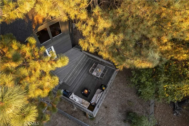 30733 Knoll View Drive, Running Springs, California 92382
