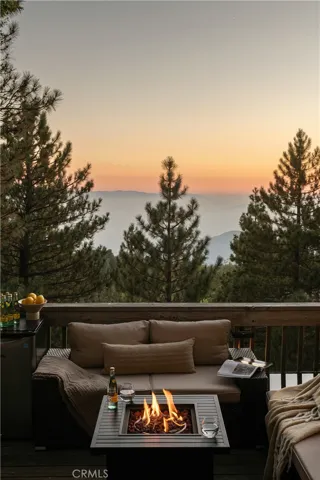 30733 Knoll View Drive, Running Springs, California 92382