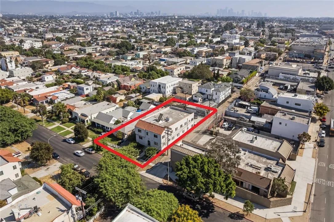 1858 S Orange Drive, Los Angeles, California 90019 home-pic-0